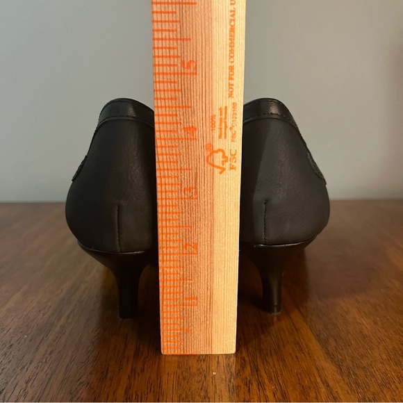 Bellini Bengal Pumps Women's Size 7, black Pointy Toe Kitten Heel Slip On. - Picture 9 of 11